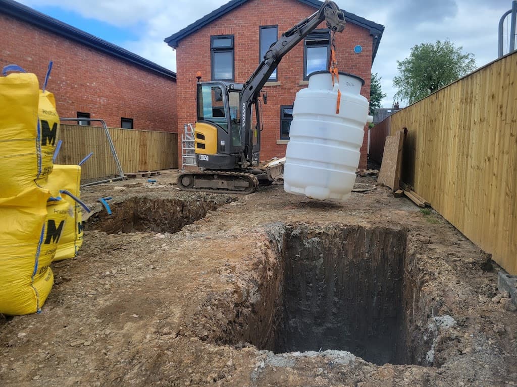 Manchester Groundworks Ltd MINI DIGGER & DRIVER HIRE