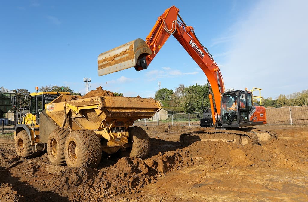 Holmes Plant & Construction