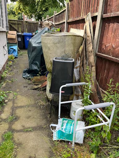 Sixtowns Waste Ltd — Customer photo