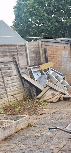 R&J DEMOLITION AND CLEARANCE — Customer photo