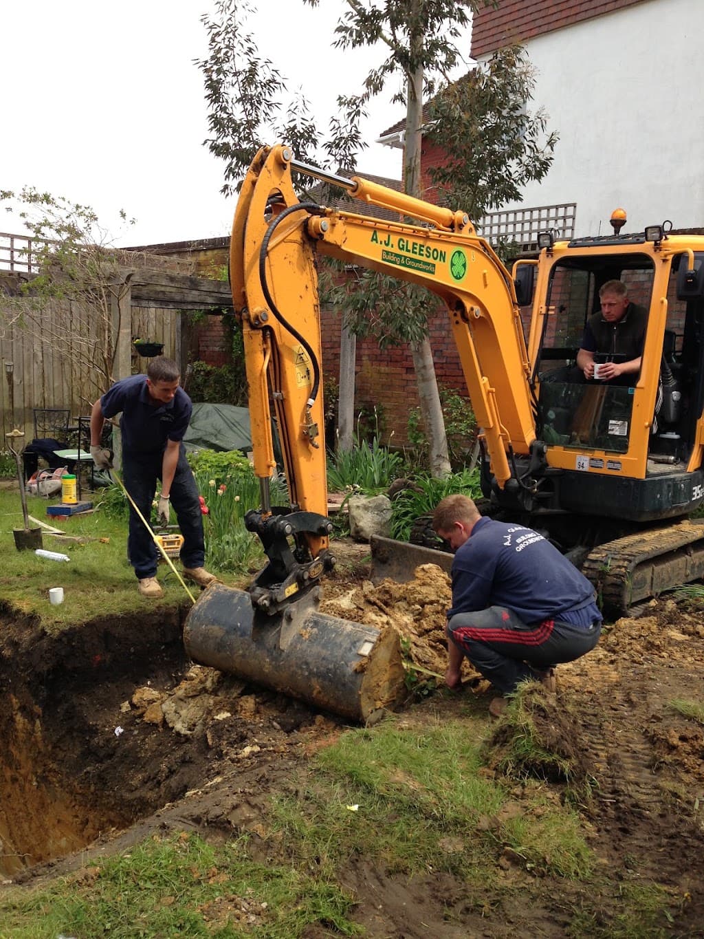 A J Gleeson Building & Groundworks