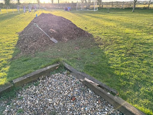 Town & Country Construction, Builders, Digger & Plant Hire, Aggregate & Decorative Landscaping Supplies — Customer photo