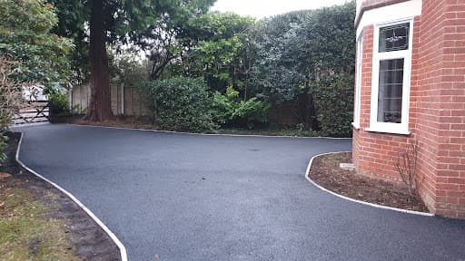 White & Sons (Dorset & Hampshire)Tarmac Driveways Specialists Bournemouth, Christchurch, Wimborne, Poole & Dorset — Customer photo